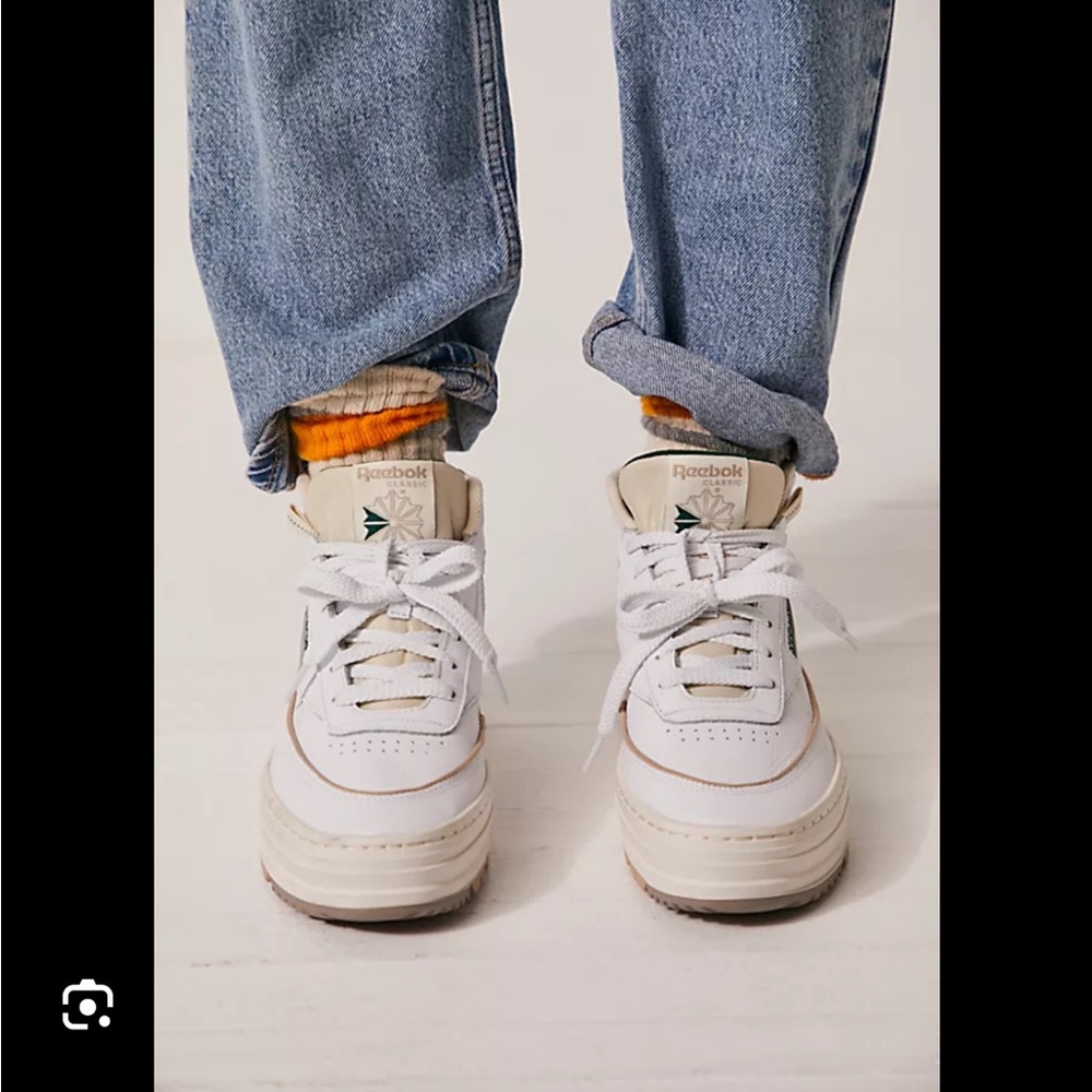 Reebok club c geo mid nwt